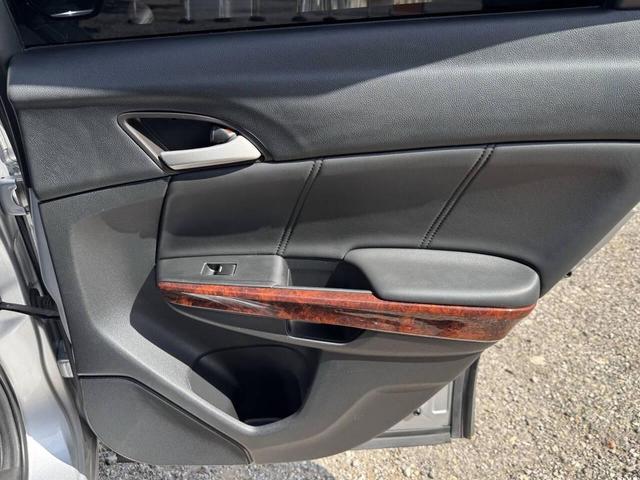 Photo of 2012 Silver Honda Crosstour