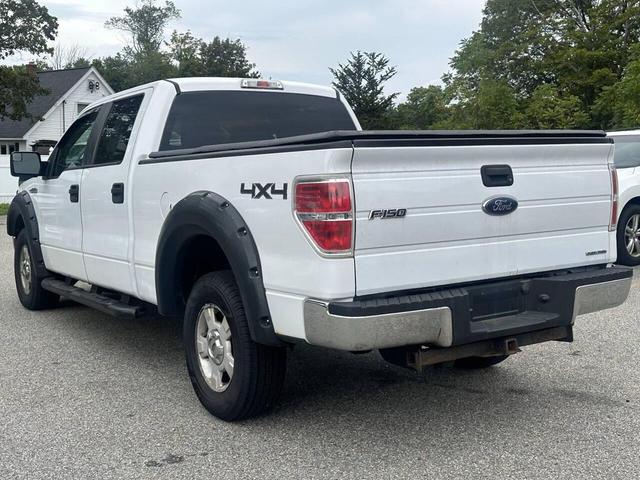 Photo of 2014 Oxford White Ford F-150