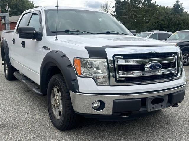 Photo of 2014 Oxford White Ford F-150