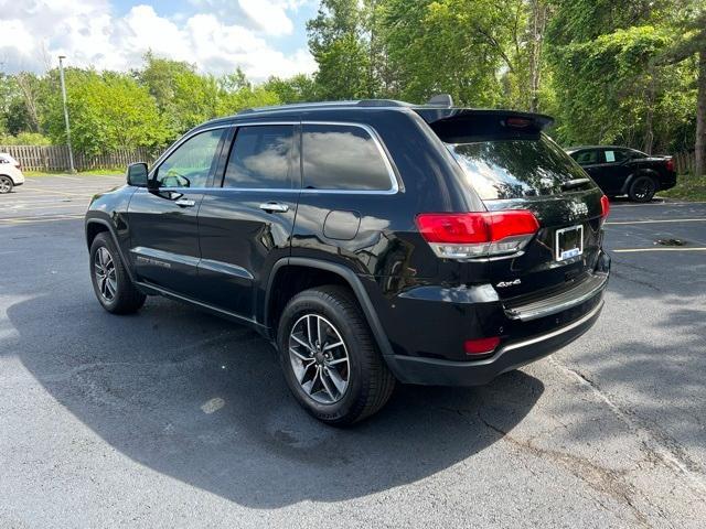 Photo of 2019 Diamond Black Jeep Grand Cherokee