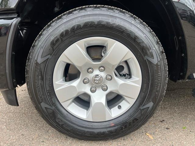 Photo of 2025 Diamond Black RAM 1500