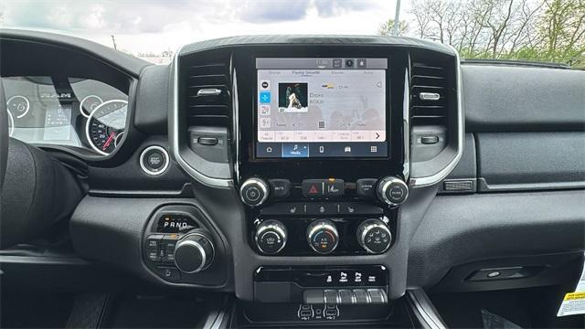 Photo of 2025 Blue Metallic RAM 1500