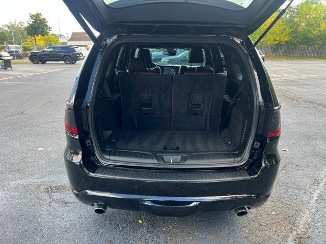 Photo of 2023 DB Black Crystal Clearcoat Dodge Durango