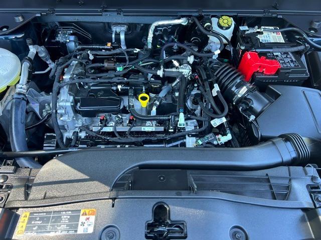 Photo of 2022 Alto Blue Metallic Tinted Clearcoat Ford Bronco Sport