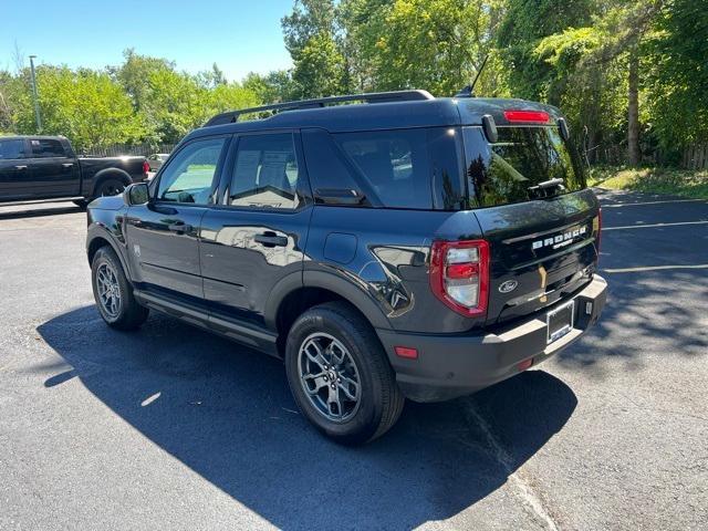 Photo of 2022 Alto Blue Metallic Tinted Clearcoat Ford Bronco Sport