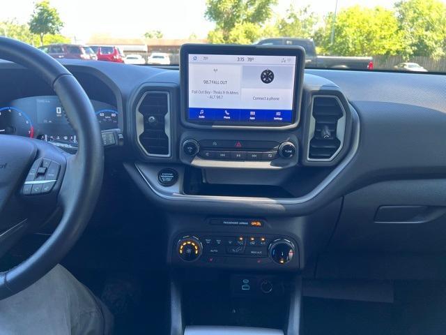 Photo of 2022 Alto Blue Metallic Tinted Clearcoat Ford Bronco Sport