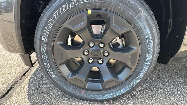 Photo of 2026 Granite Crystal Clearcoat Metallic RAM 1500
