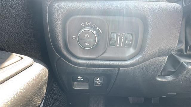 Photo of 2026 Granite Crystal Clearcoat Metallic RAM 1500