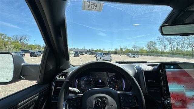 Photo of 2025 Ivory White RAM 1500