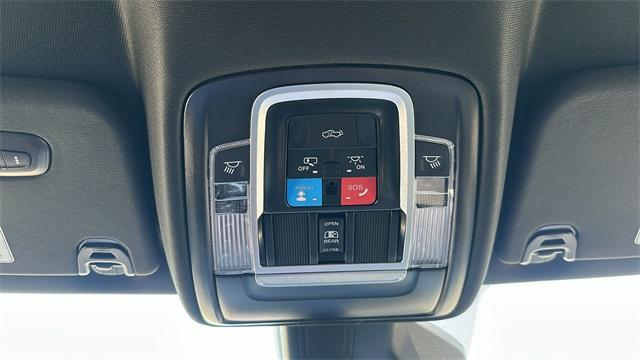Photo of 2026 Granite Crystal Clearcoat Metallic RAM 1500