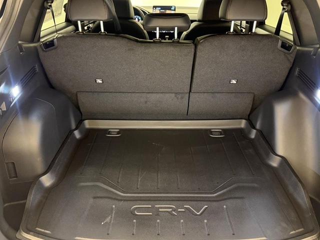 Photo of 2026 Crystal Black Pearl Honda CR-V Hybrid