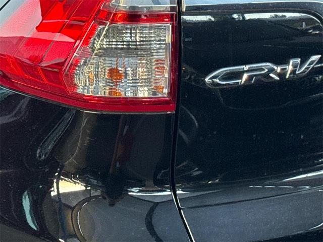 Photo of 2016 Crystal Black Pearl Honda CR-V