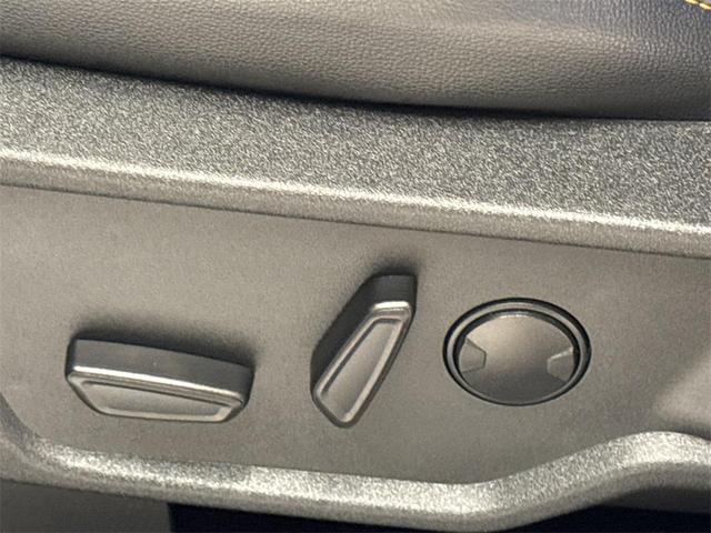 Photo of 2023 Velocity Blue Metallic Ford Bronco