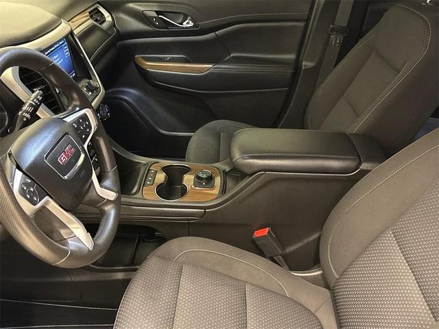 Photo of 2023 Summit White GMC Acadia