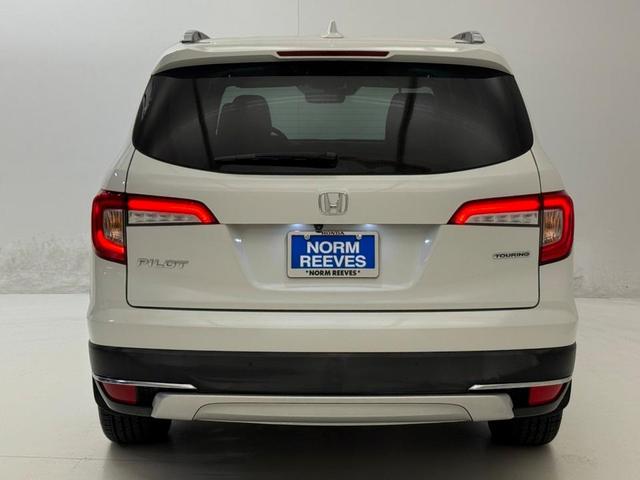 Photo of 2021 Platinum White Pearl Honda Pilot