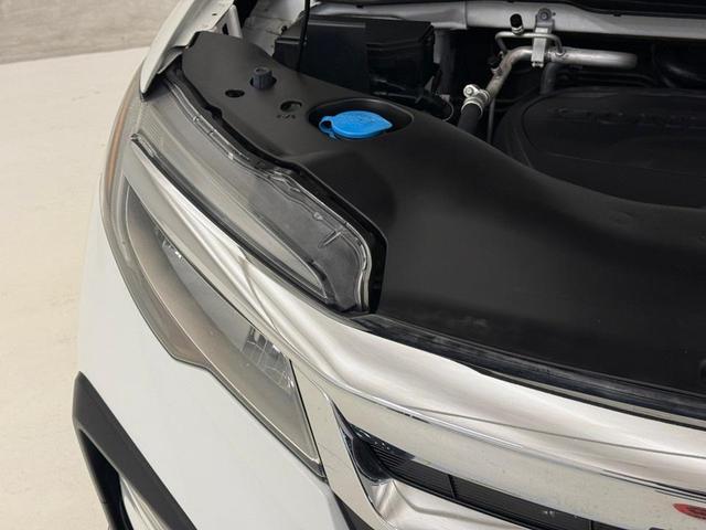 Photo of 2021 Platinum White Pearl Honda Pilot
