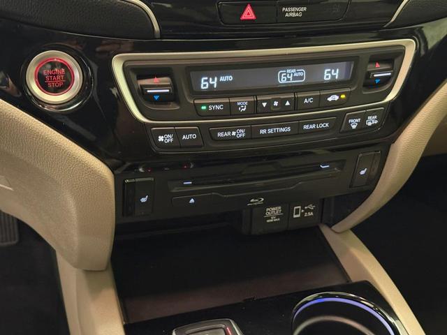 Photo of 2021 Platinum White Pearl Honda Pilot