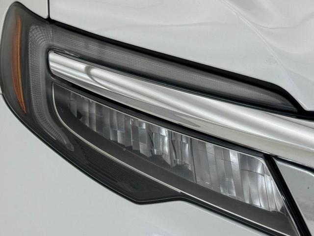 Photo of 2021 Platinum White Pearl Honda Pilot