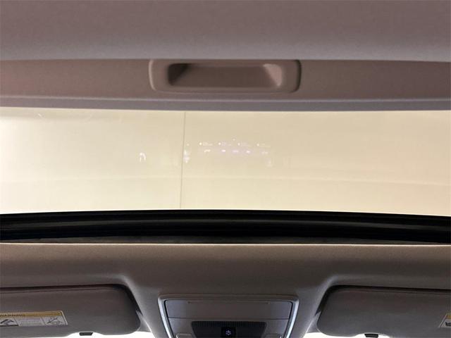 Photo of 2026 Urban Gray Pearl Honda CR-V