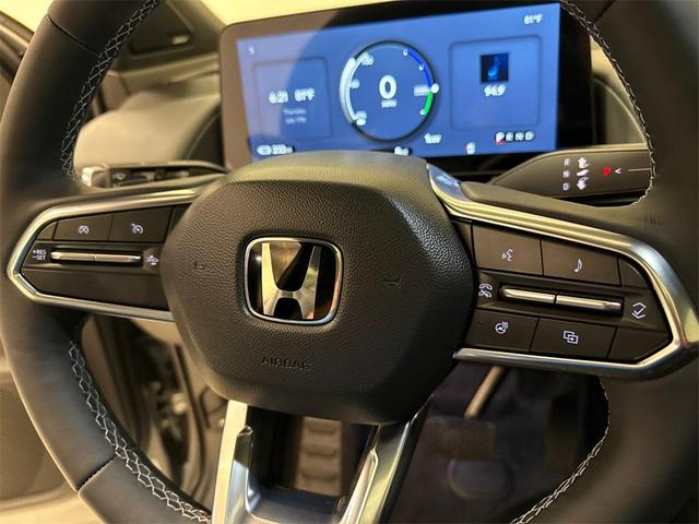 Photo of 2025 Mercury Silver Metallic Honda Prologue