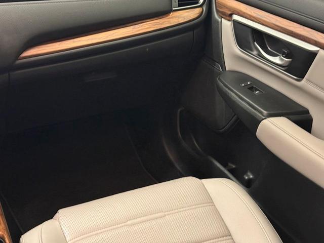 Photo of 2021 Modern Steel Metallic Honda CR-V