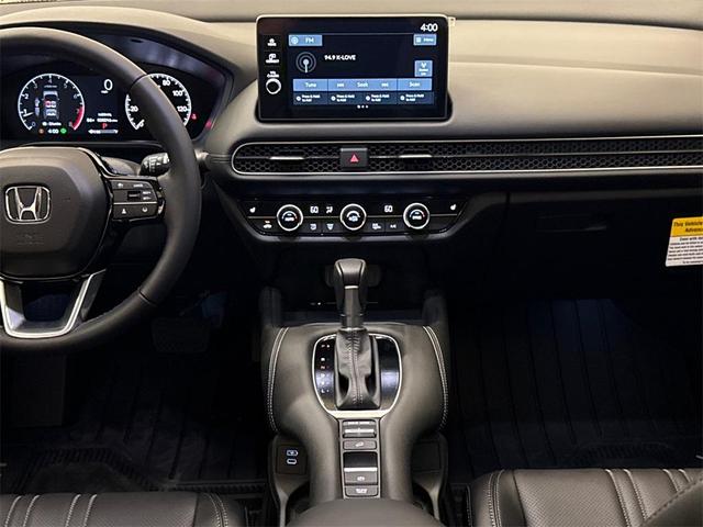 Photo of 2026 Pearl Honda HR-V