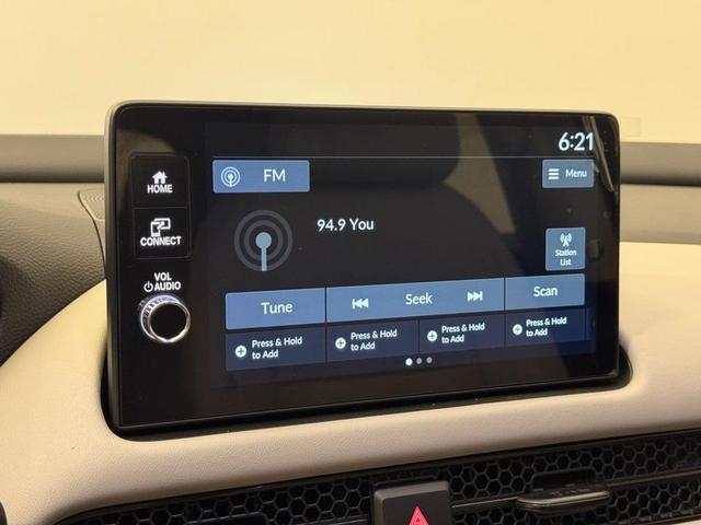 Photo of 2026 Pearl Honda HR-V
