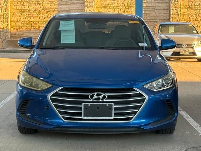 Photo of 2017 Electric Blue Metallic Hyundai ELANTRA