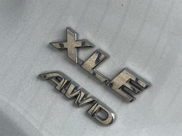 Photo of 2022 Blizzard Pearl Toyota RAV4