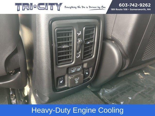 Photo of 2025 Vapor Gray Dodge Durango