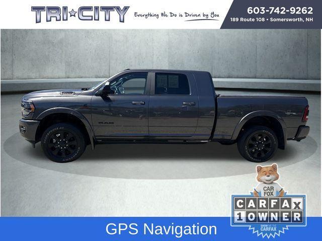 Photo of 2022 Granite Crystal Clearcoat Metallic RAM 3500