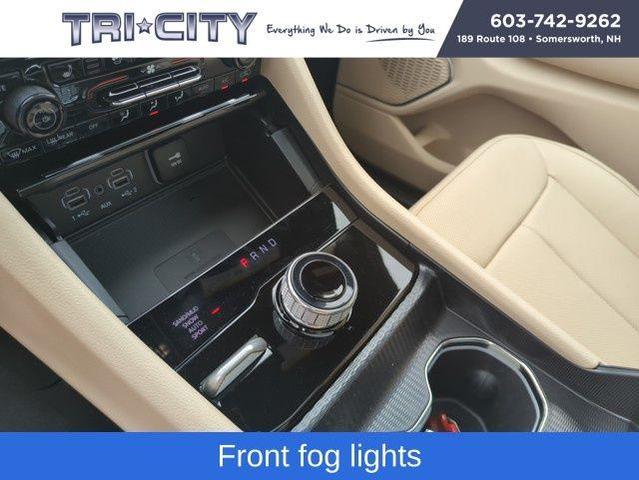 Photo of 2025 Bright White Clearcoat Jeep Grand Cherokee