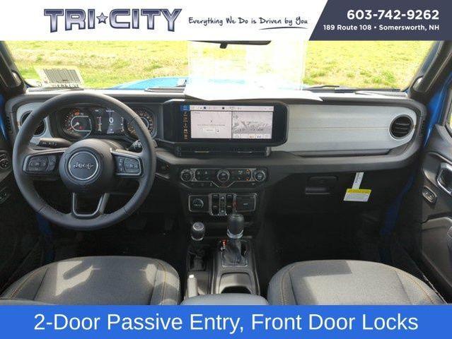 Photo of 2025 Hydro Blue Pearl Jeep Wrangler