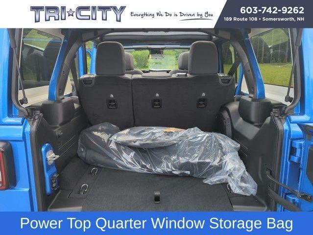 Photo of 2025 Hydro Blue Pearl Jeep Wrangler