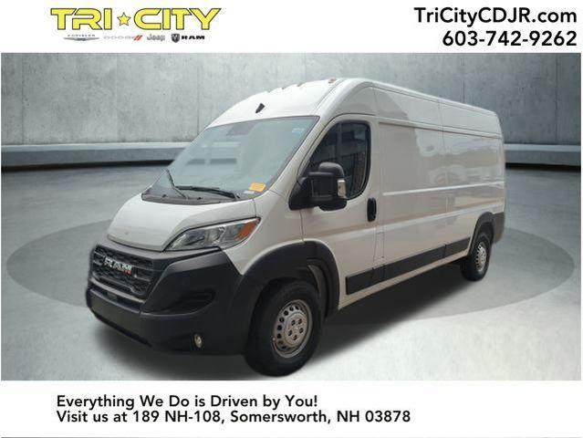 Photo of 2025 Bright White Clearcoat RAM ProMaster 2500