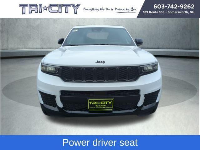 Photo of 2025 Bright White Clearcoat Jeep Grand Cherokee L