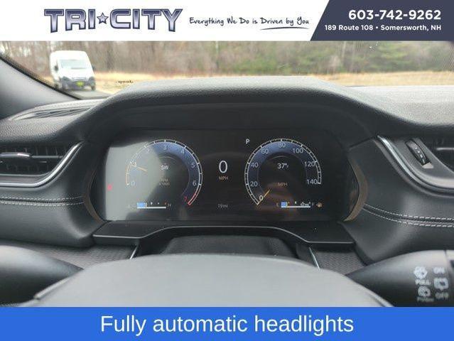 Photo of 2025 Bright White Clearcoat Jeep Grand Cherokee L
