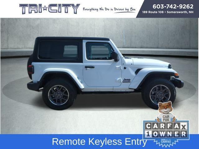 Photo of 2021 Bright White Clearcoat Jeep Wrangler