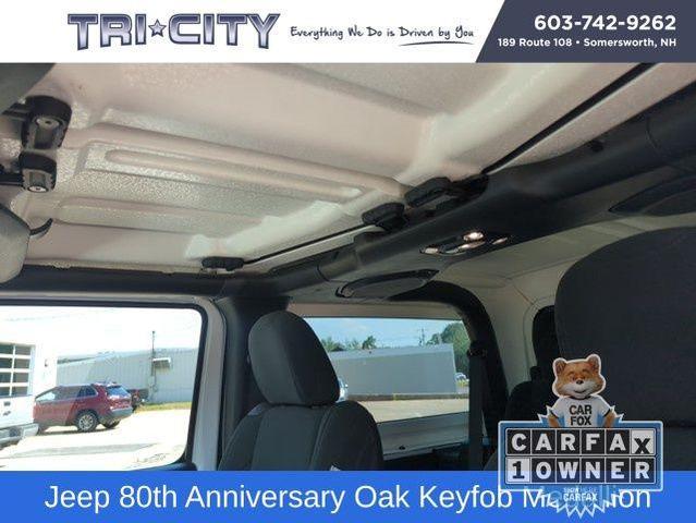 Photo of 2021 Bright White Clearcoat Jeep Wrangler