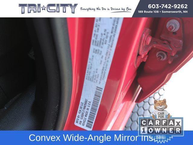 Photo of 2022 Flame Red Clearcoat RAM 1500