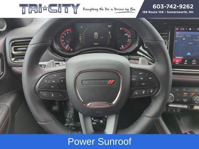 Photo of 2025 DB Black Crystal Clearcoat Dodge Durango