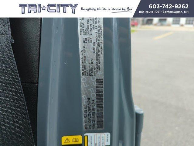 Photo of 2025 Anvil Clearcoat Jeep Wrangler