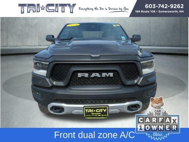 Photo of 2024 Granite Crystal Clearcoat Metallic RAM 1500