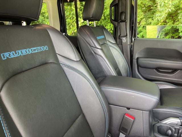 Photo of 2022 Black Clearcoat Jeep Wrangler Unlimited 4xe