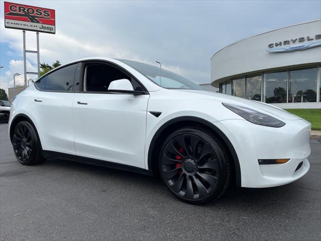 Photo of 2022 Pearl White Multi-Coat Tesla Model Y
