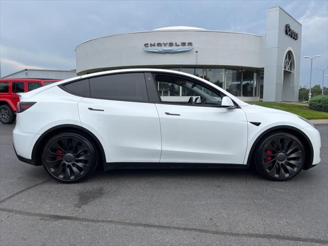 Photo of 2022 Pearl White Multi-Coat Tesla Model Y