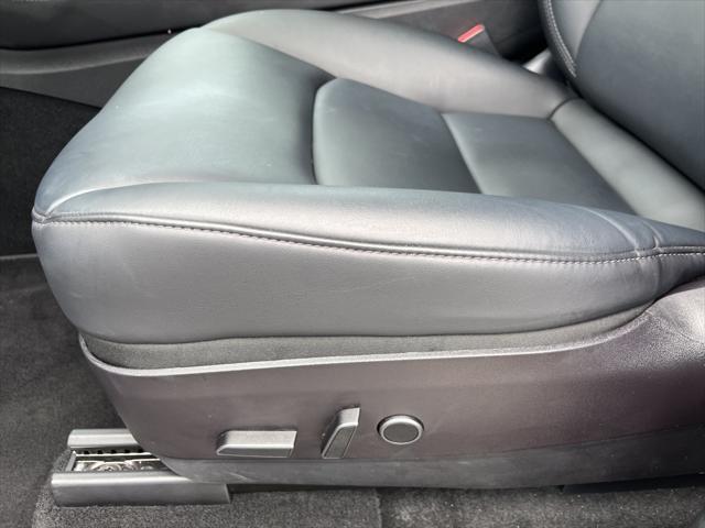 Photo of 2022 Pearl White Multi-Coat Tesla Model Y