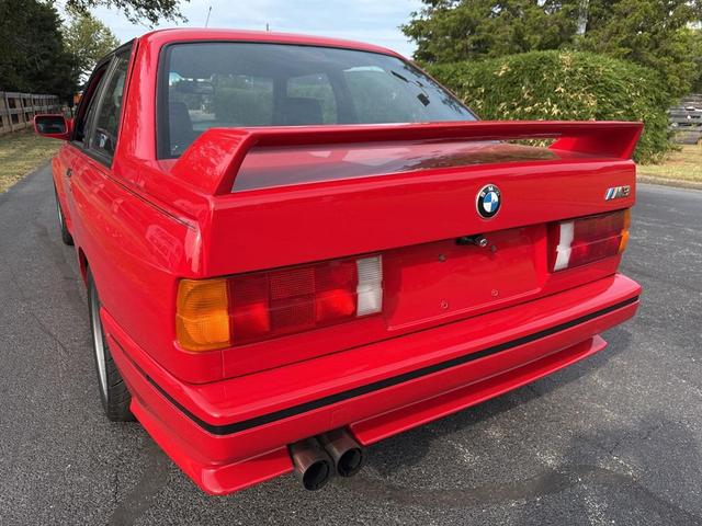 Photo of 1990 Red BMW M3