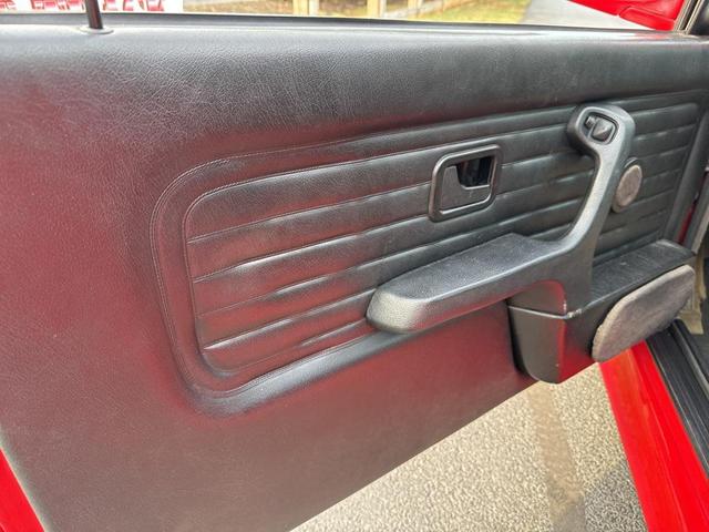 Photo of 1990 Red BMW M3