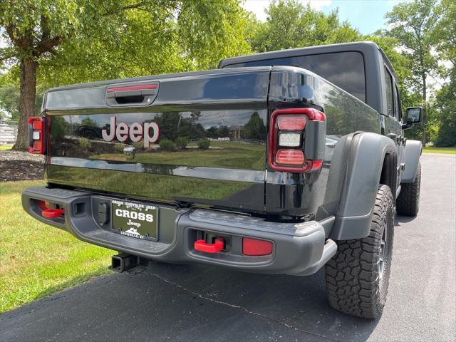 Photo of 2025 Black Clearcoat Jeep Gladiator